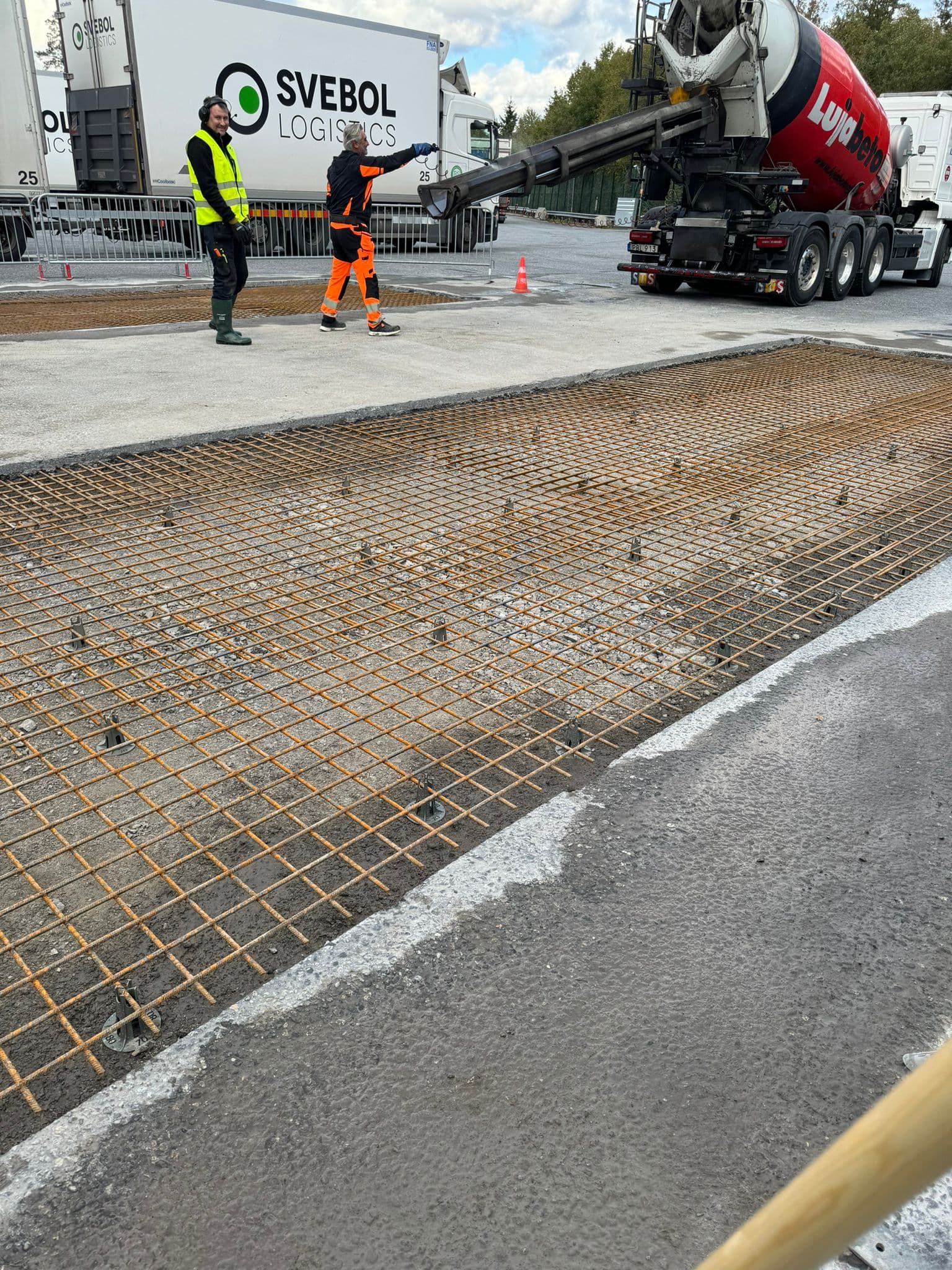 Acron Group team vid betonggjutning